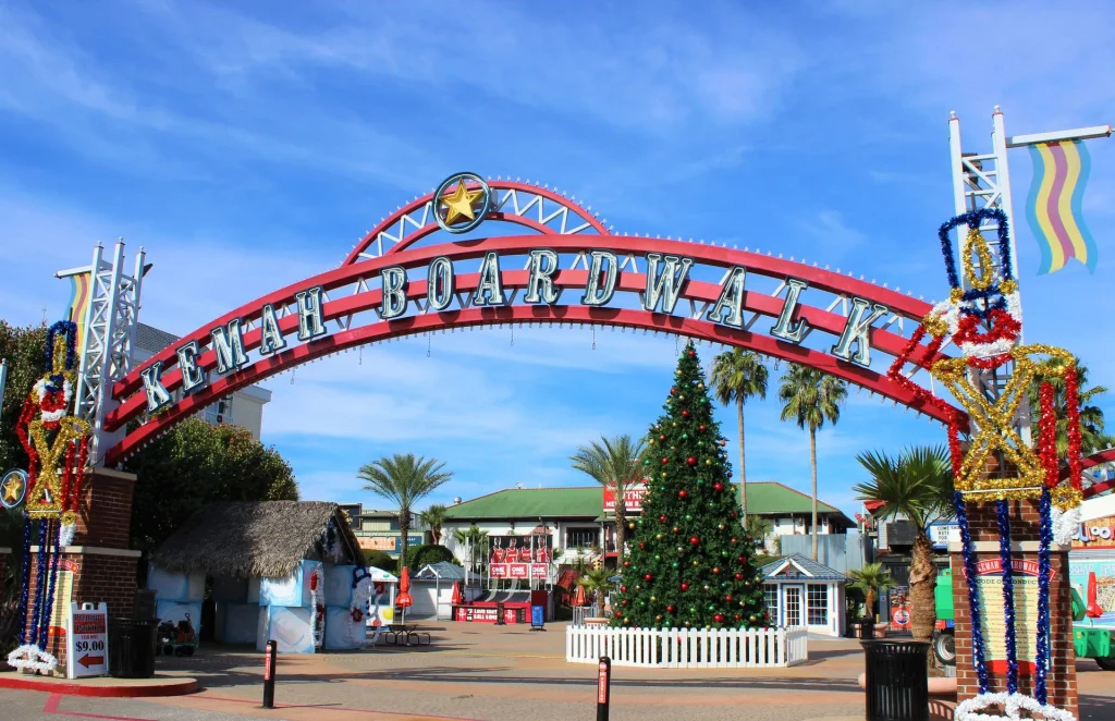Kemah Boardwalk in Houston