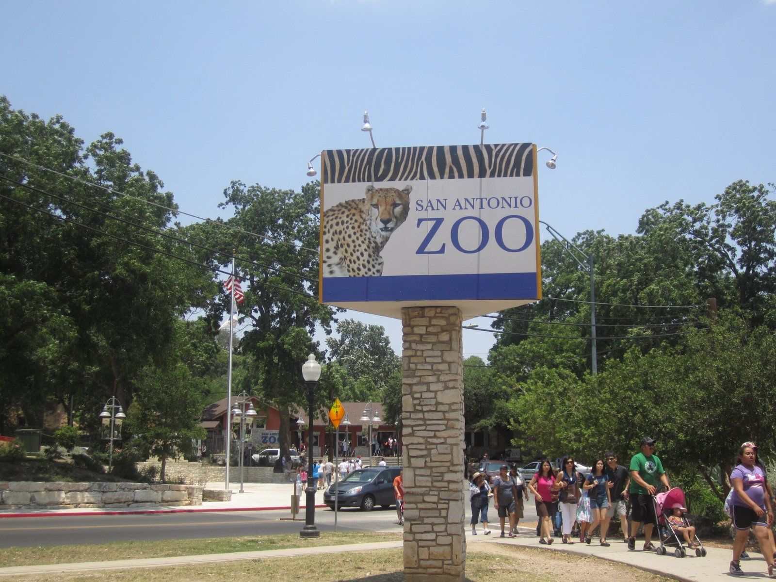 The entrance to the San Antonio Zoo, Texas